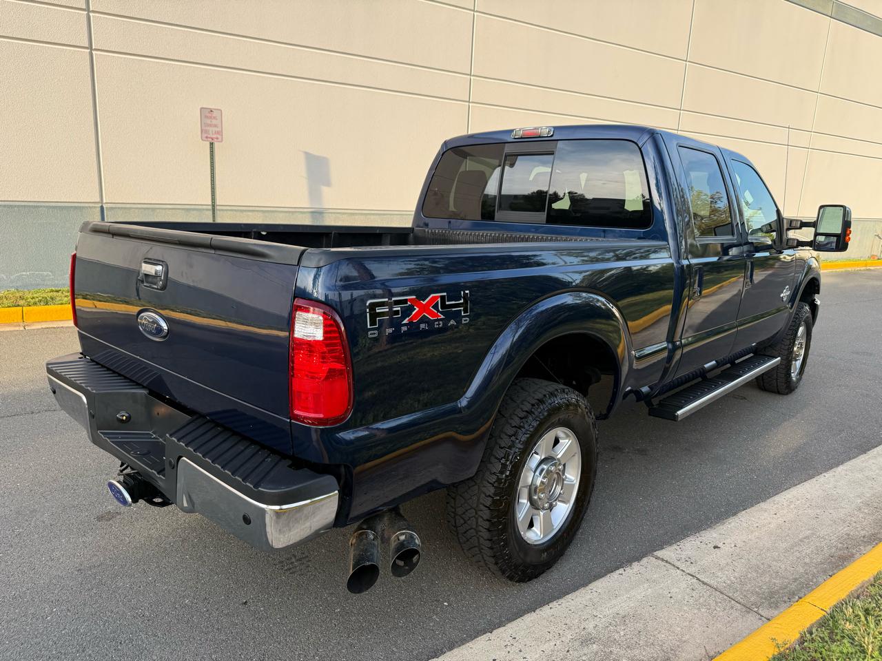 Ford Super Duty F-250 SRW 4WD Crew Cab 156" King Ranch 2011