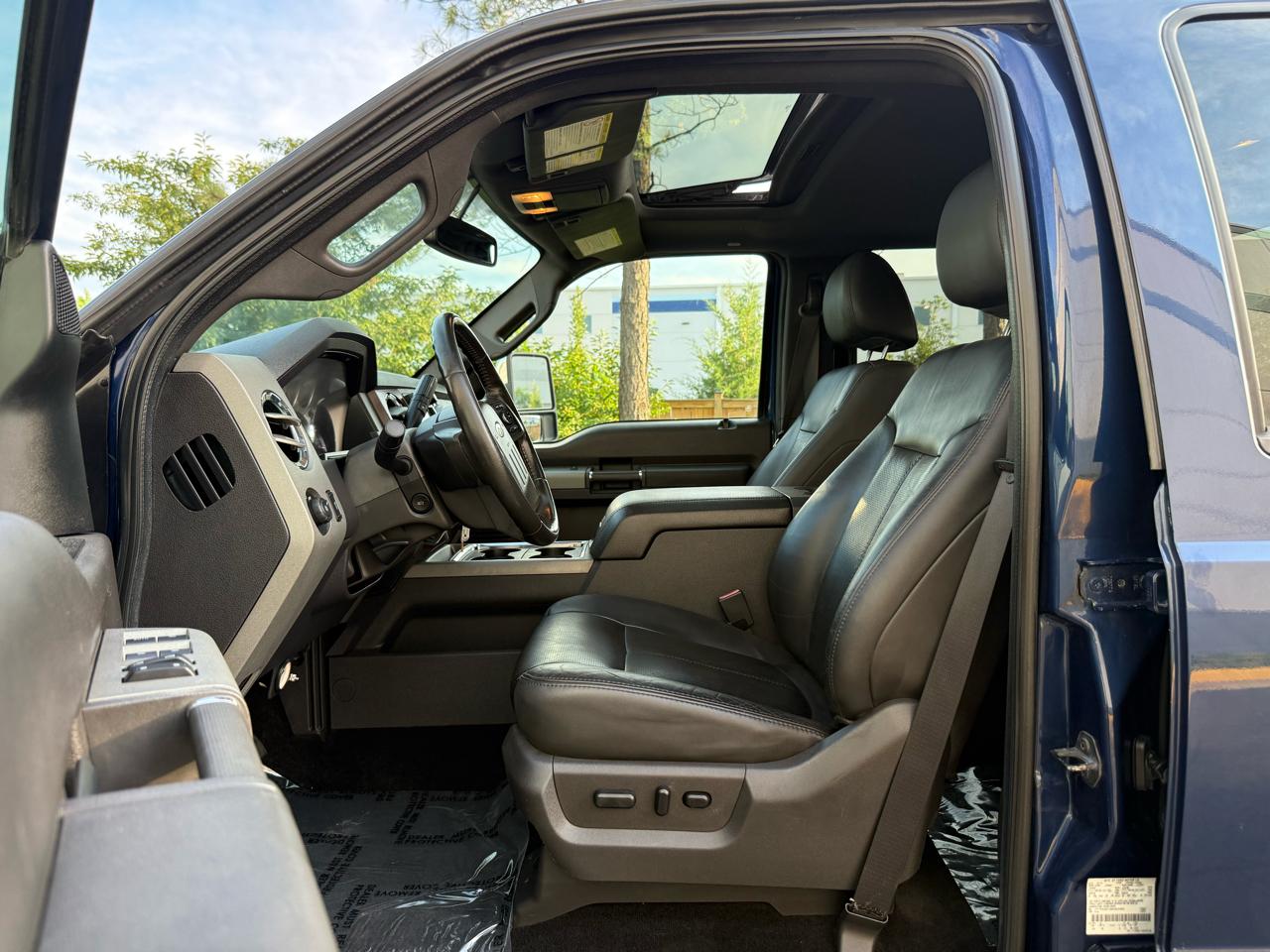 Ford Super Duty F-250 SRW 4WD Crew Cab 156" King Ranch 2011