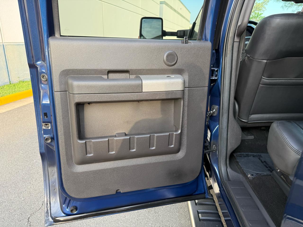 Ford Super Duty F-250 SRW 4WD Crew Cab 156" King Ranch 2011