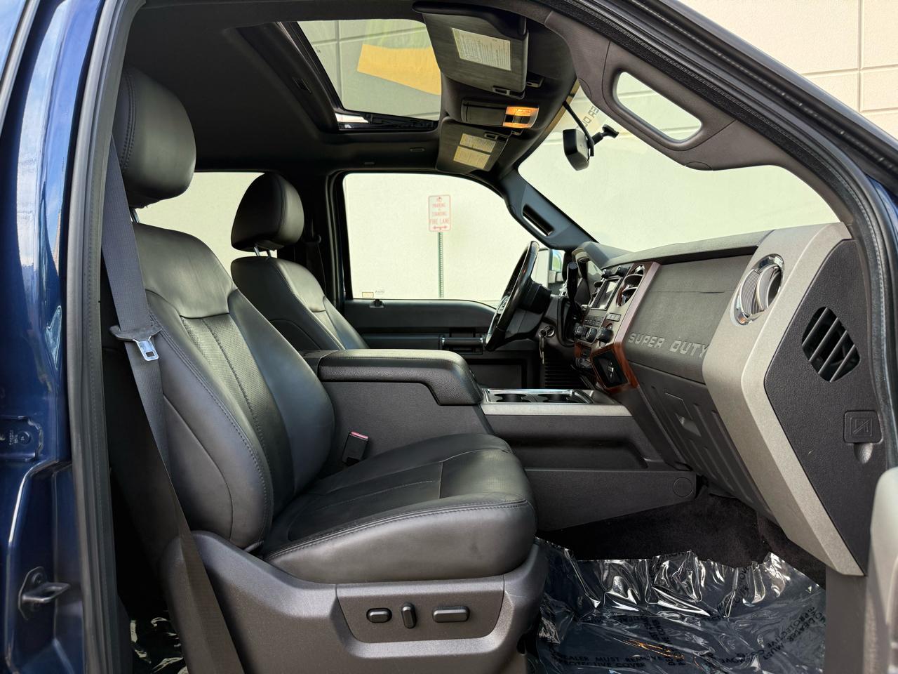 Ford Super Duty F-250 SRW 4WD Crew Cab 156" King Ranch 2011