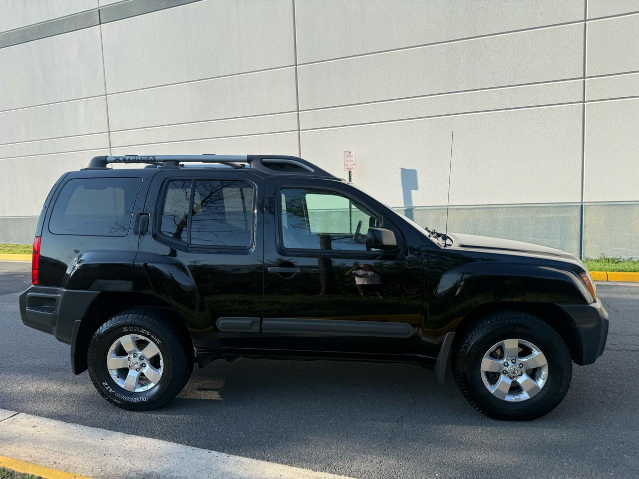 Nissan Xterra 4WD 4dr Auto S 2011