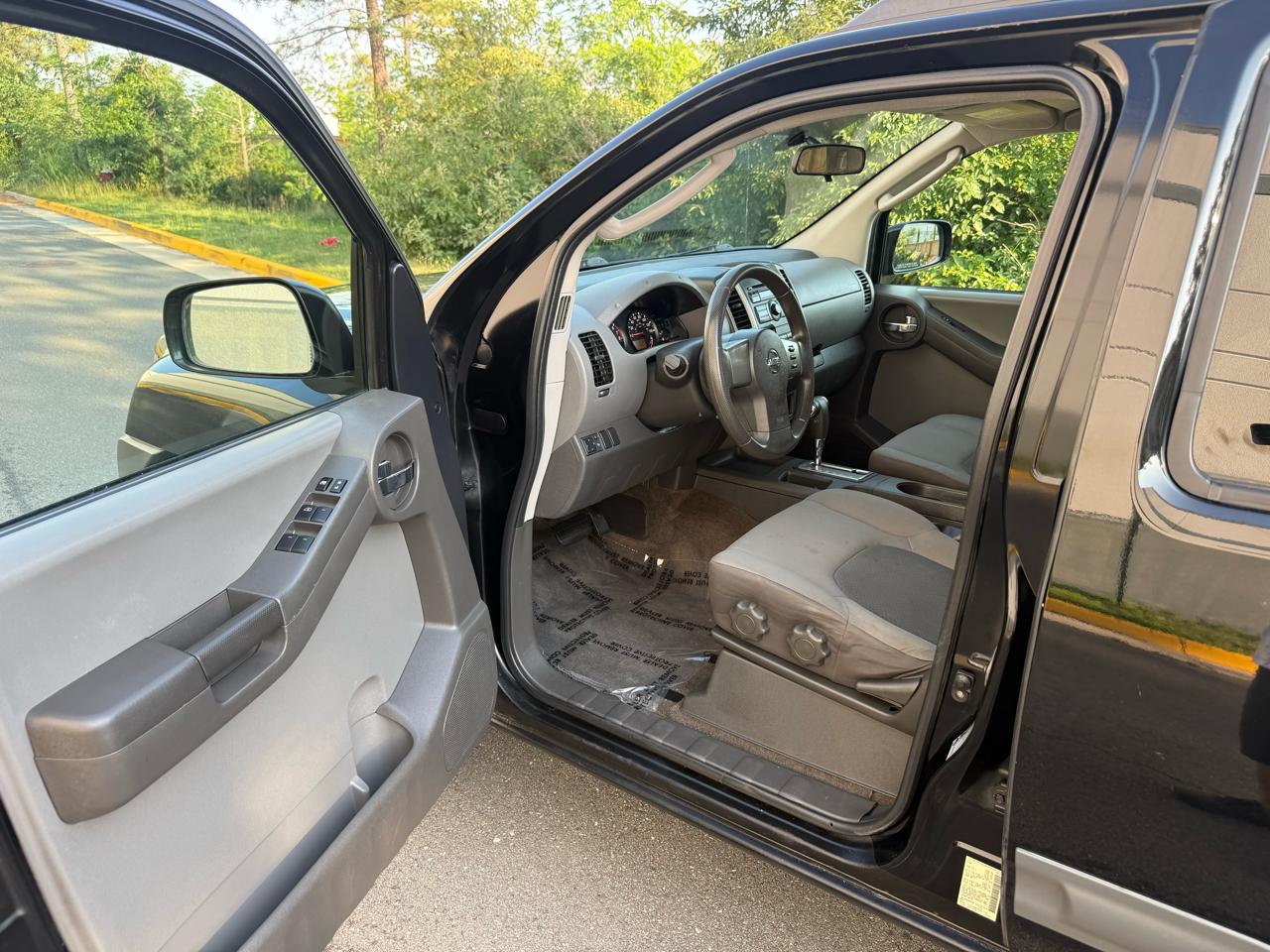 Nissan Xterra 4WD 4dr Auto S 2011