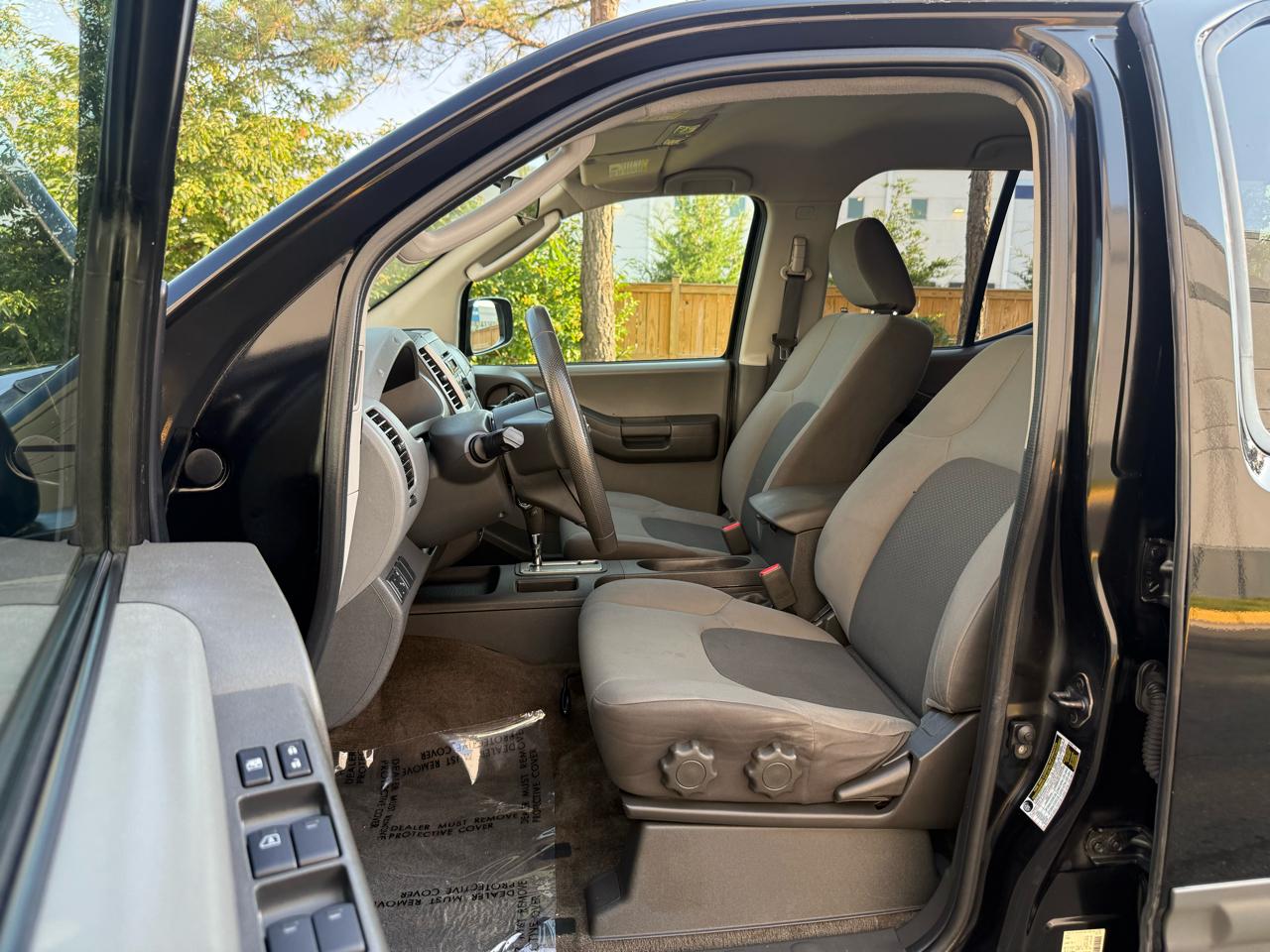 Nissan Xterra 4WD 4dr Auto S 2011