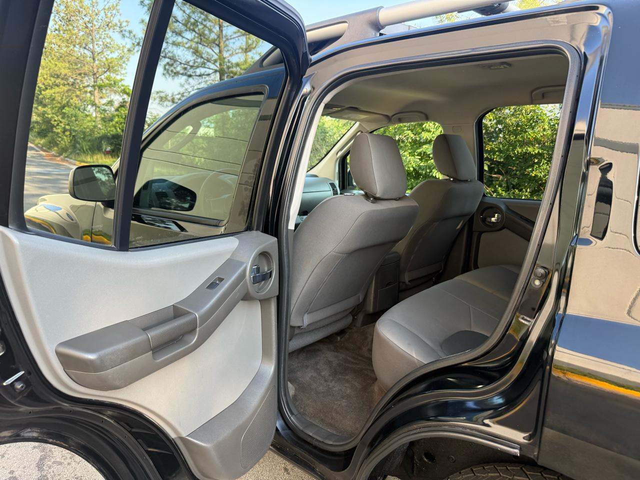 Nissan Xterra 4WD 4dr Auto S 2011