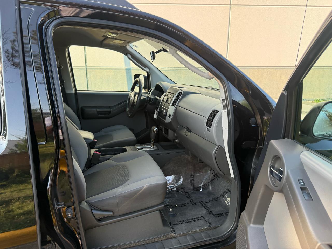 Nissan Xterra 4WD 4dr Auto S 2011