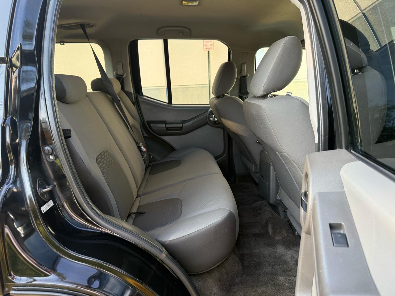 Nissan Xterra 4WD 4dr Auto S 2011