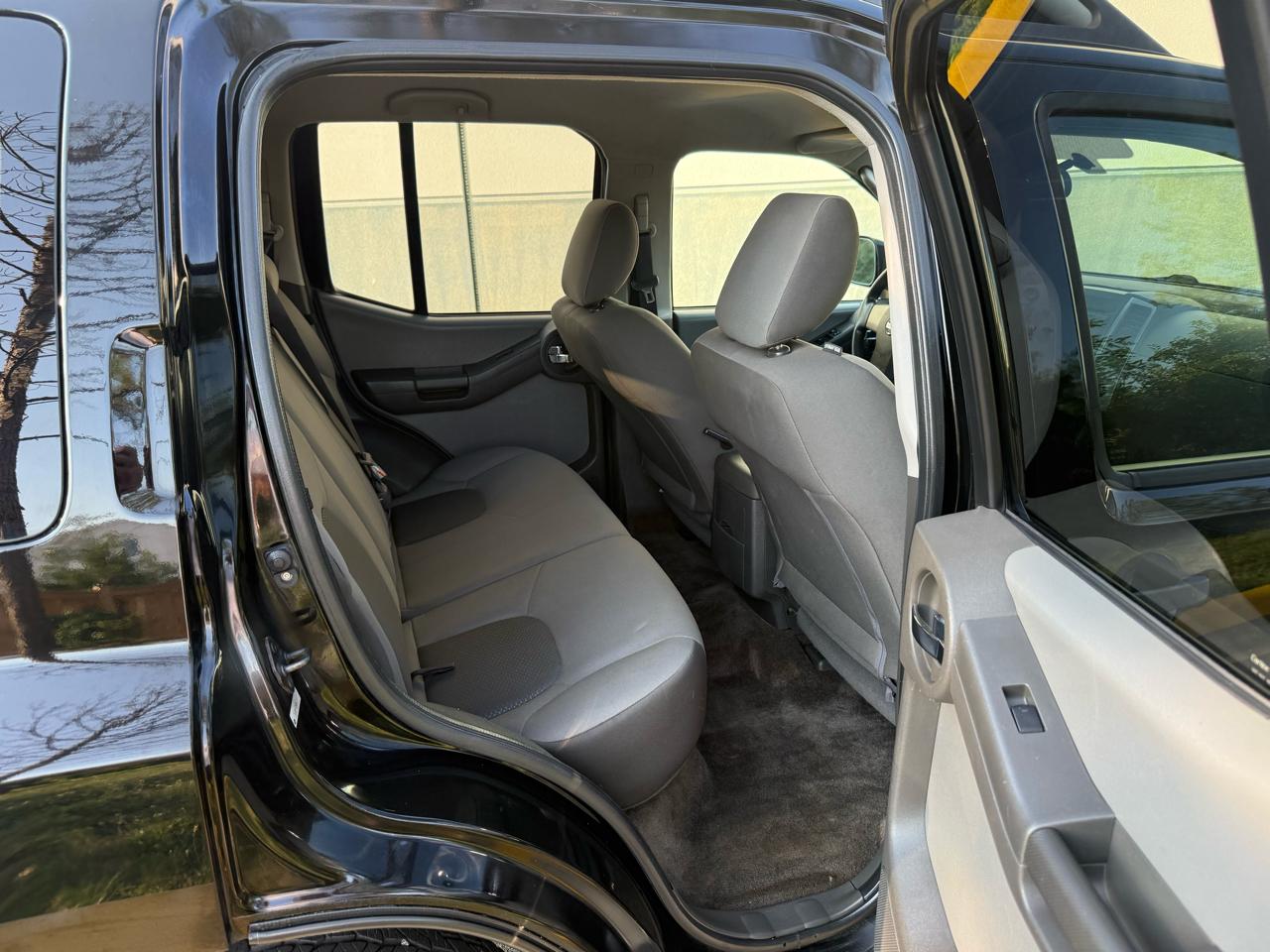 Nissan Xterra 4WD 4dr Auto S 2011