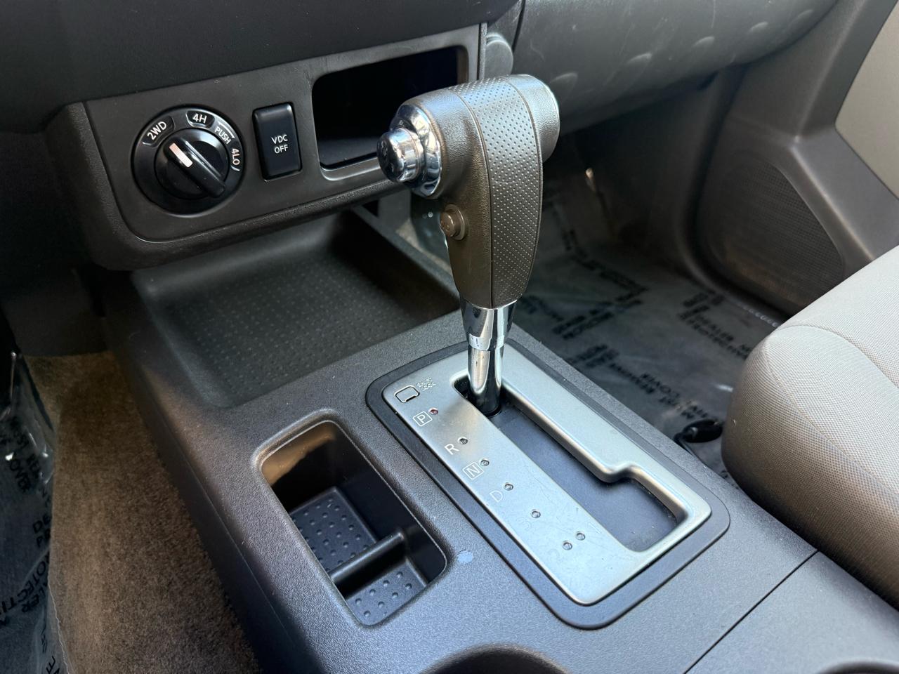 Nissan Xterra 4WD 4dr Auto S 2011