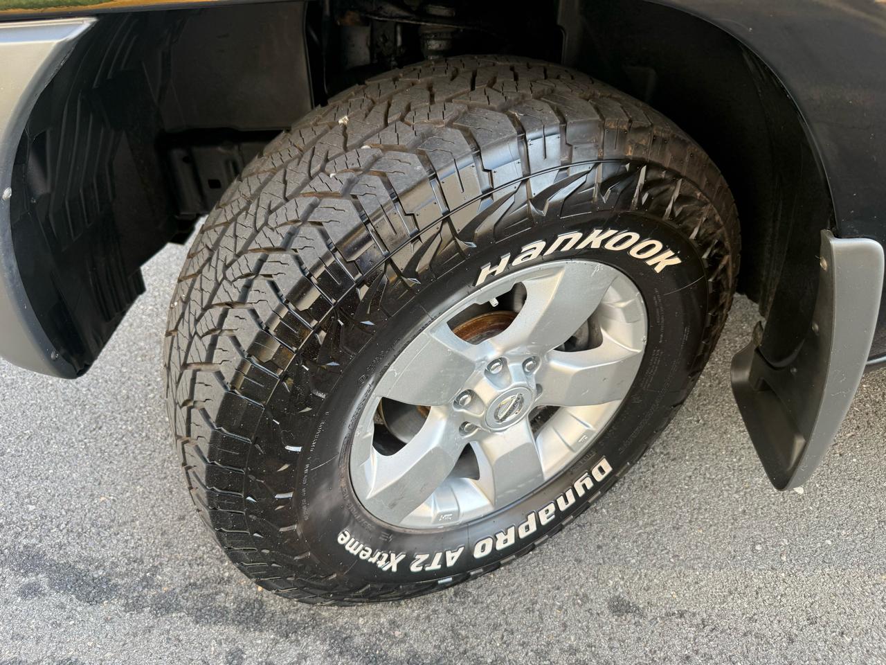Nissan Xterra 4WD 4dr Auto S 2011