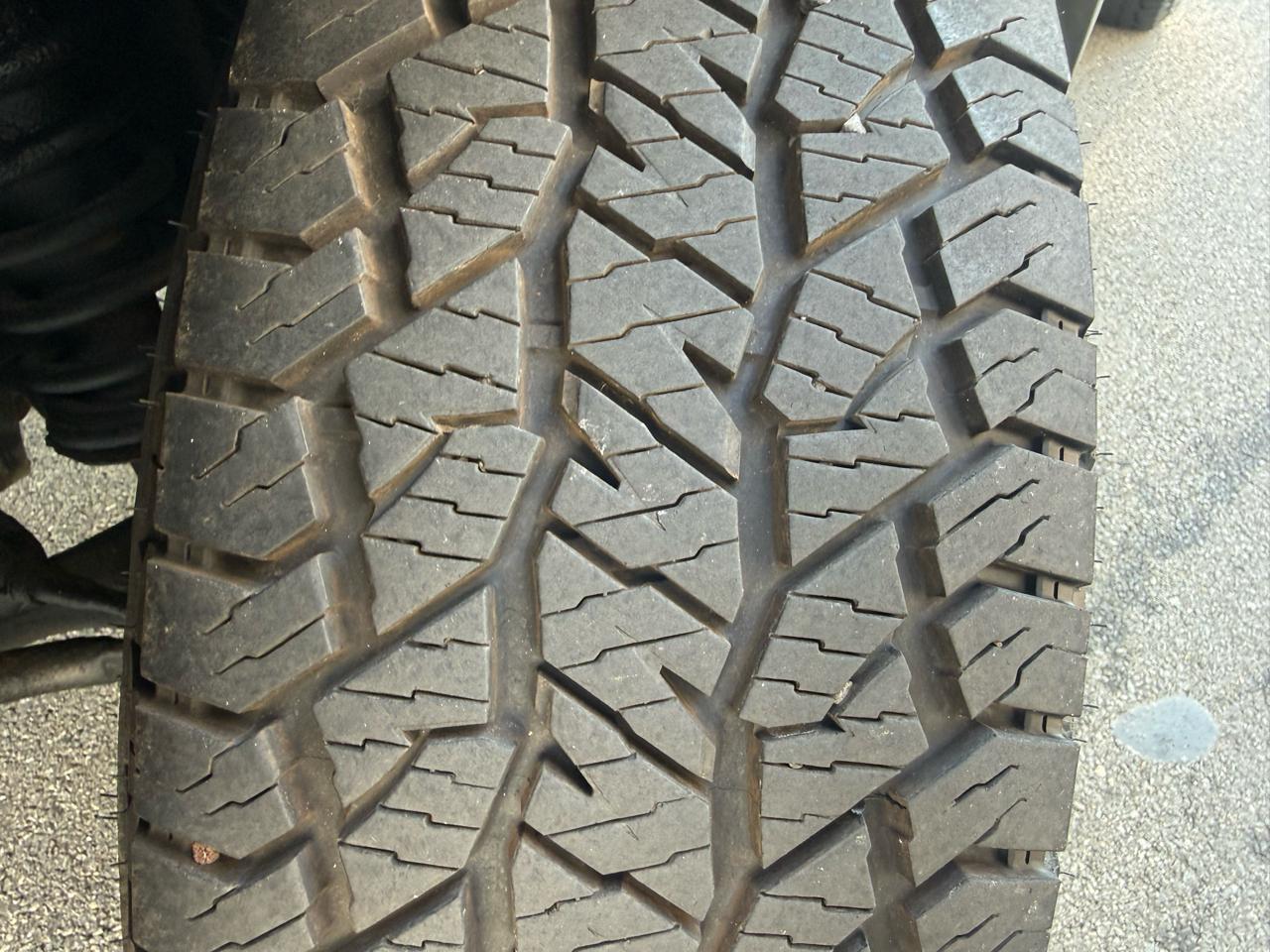 Nissan Xterra 4WD 4dr Auto S 2011