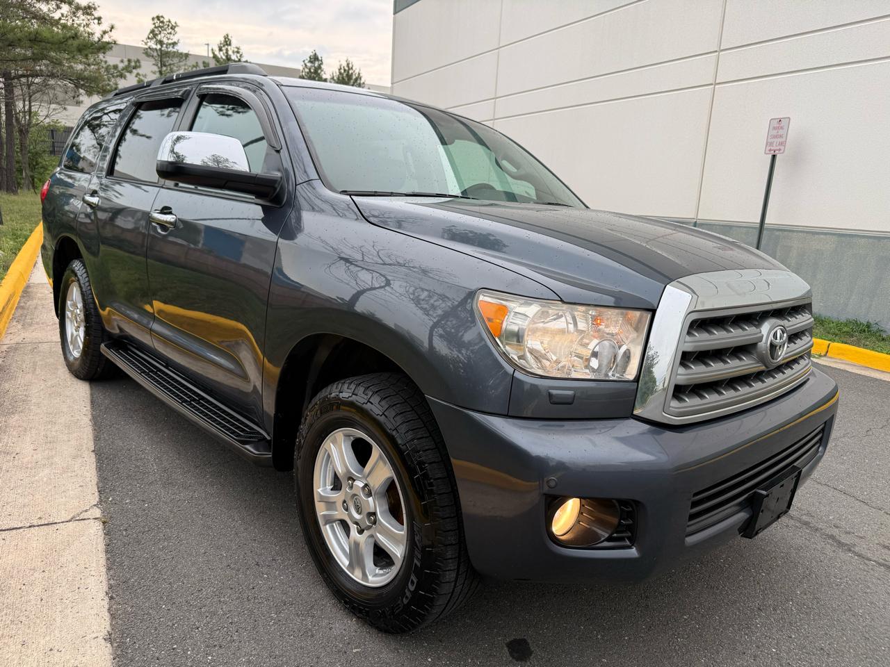 Toyota Sequoia 4WD 4dr LV8 6-Spd AT Ltd (Natl) 2008