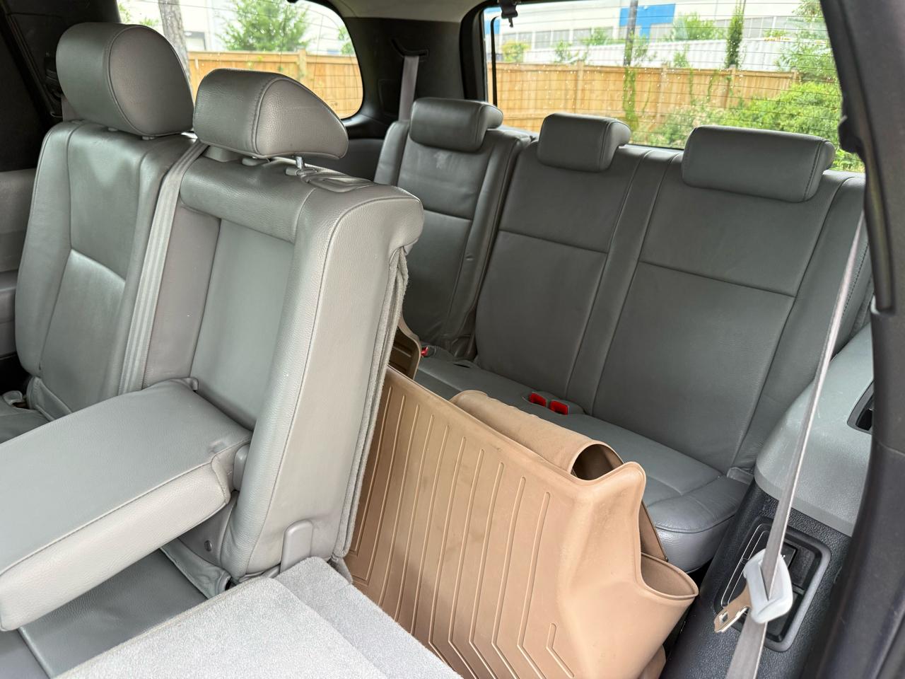 Toyota Sequoia 4WD 4dr LV8 6-Spd AT Ltd (Natl) 2008