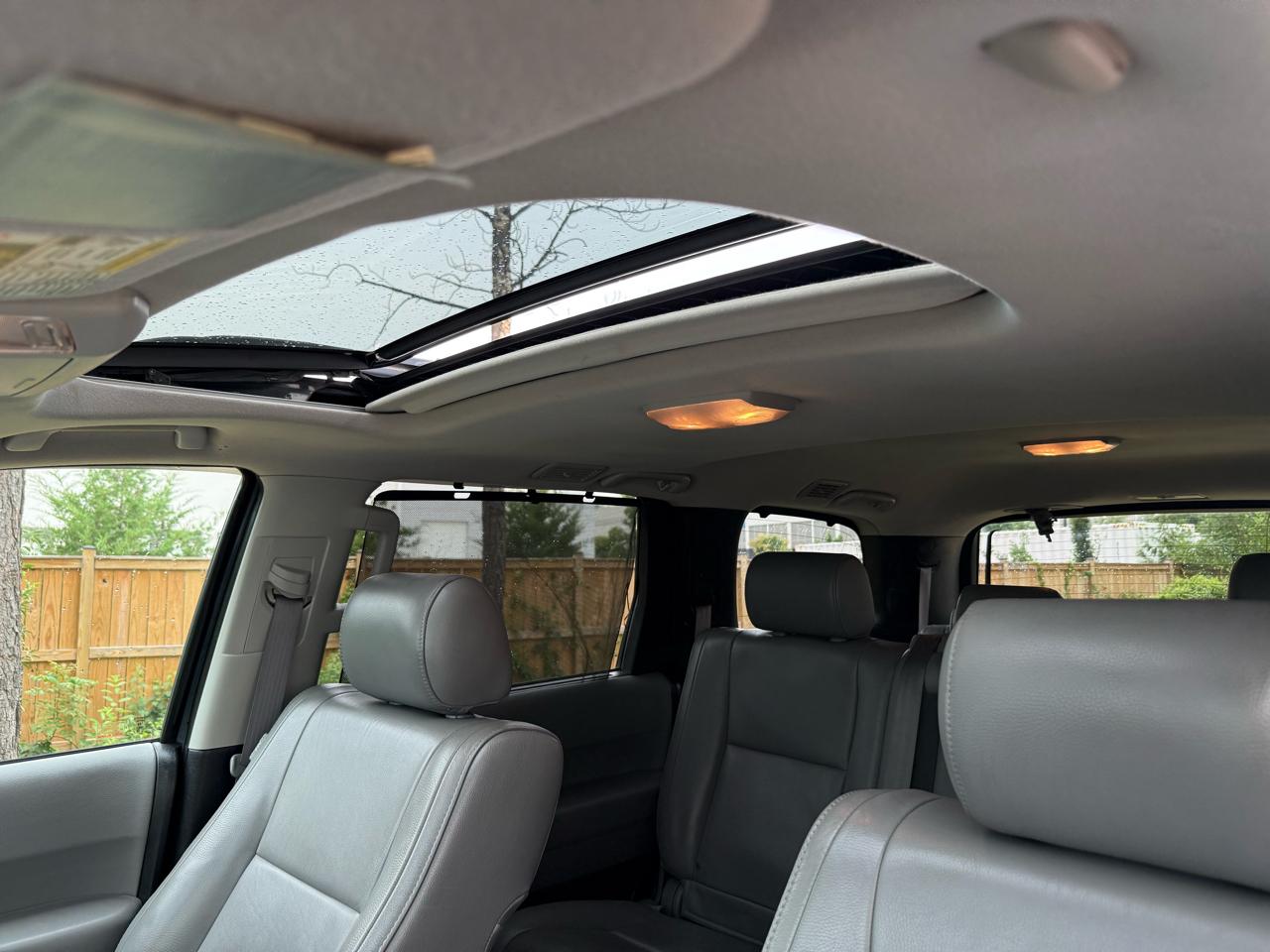 Toyota Sequoia 4WD 4dr LV8 6-Spd AT Ltd (Natl) 2008