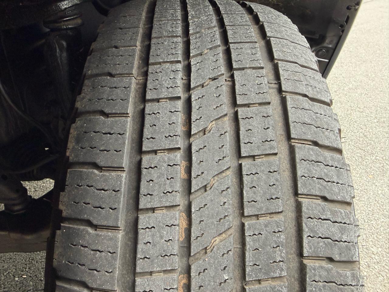 Toyota Sequoia 4WD 4dr LV8 6-Spd AT Ltd (Natl) 2008