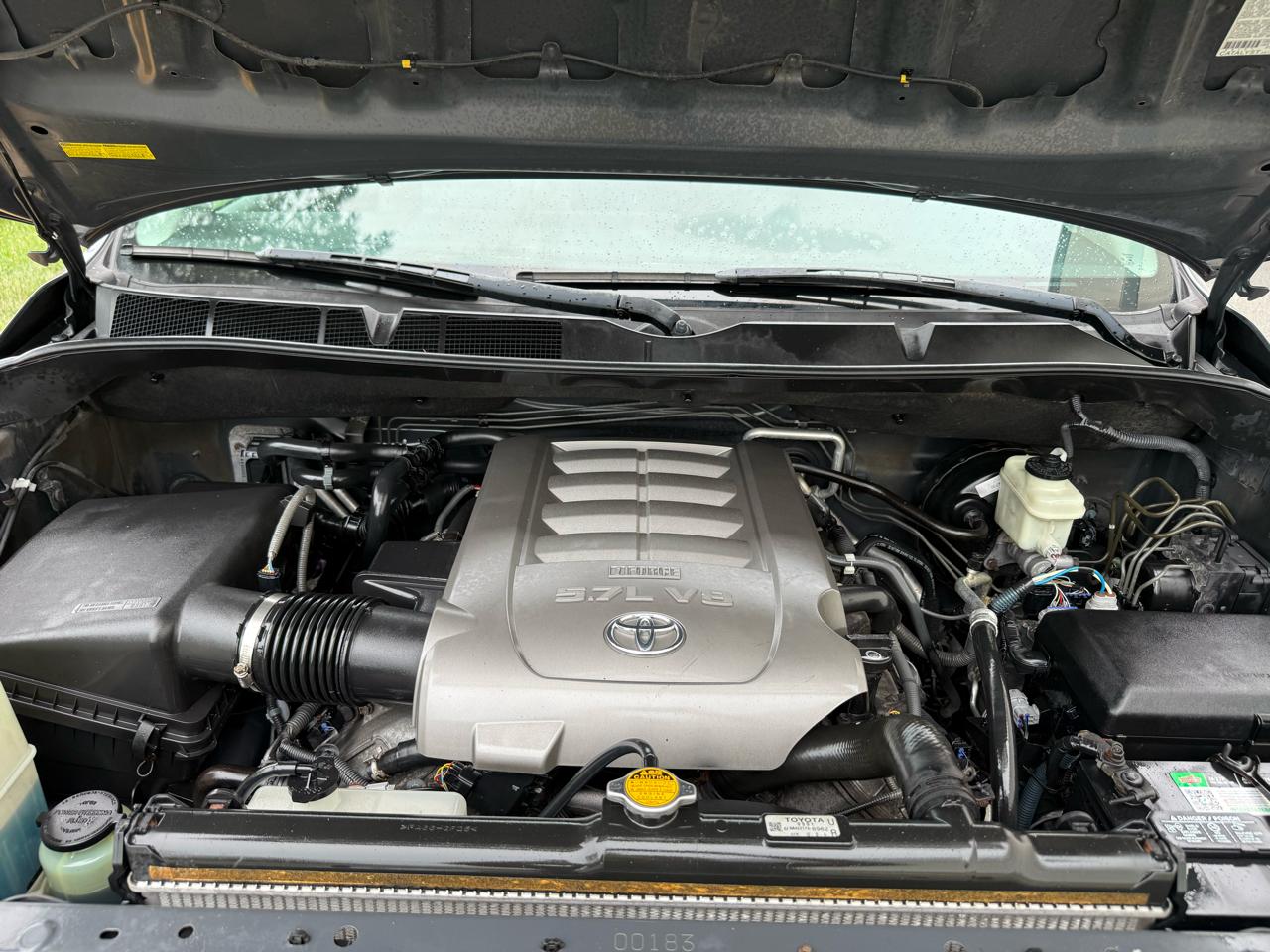 Toyota Sequoia 4WD 4dr LV8 6-Spd AT Ltd (Natl) 2008