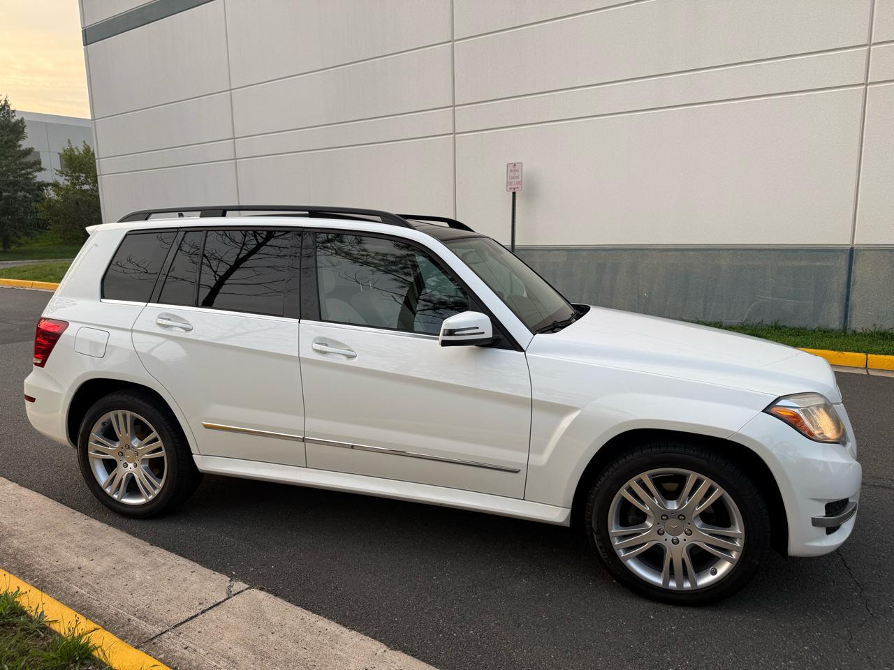 Mercedes-Benz GLK-Class 4MATIC 4dr GLK 350 2013