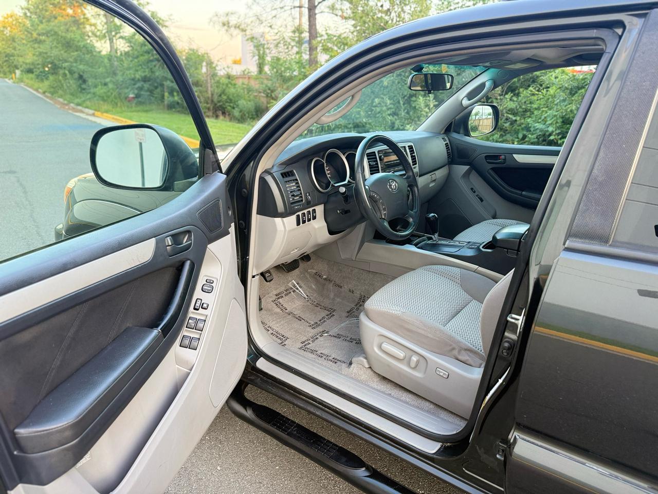 Toyota 4Runner 4WD 4dr V6 Sport (Natl) 2008