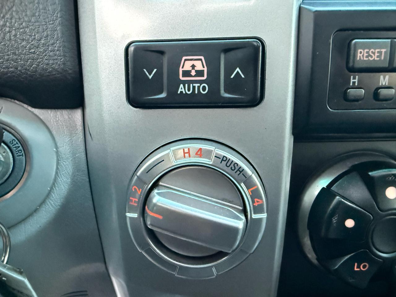 Toyota 4Runner 4WD 4dr V6 Sport (Natl) 2008