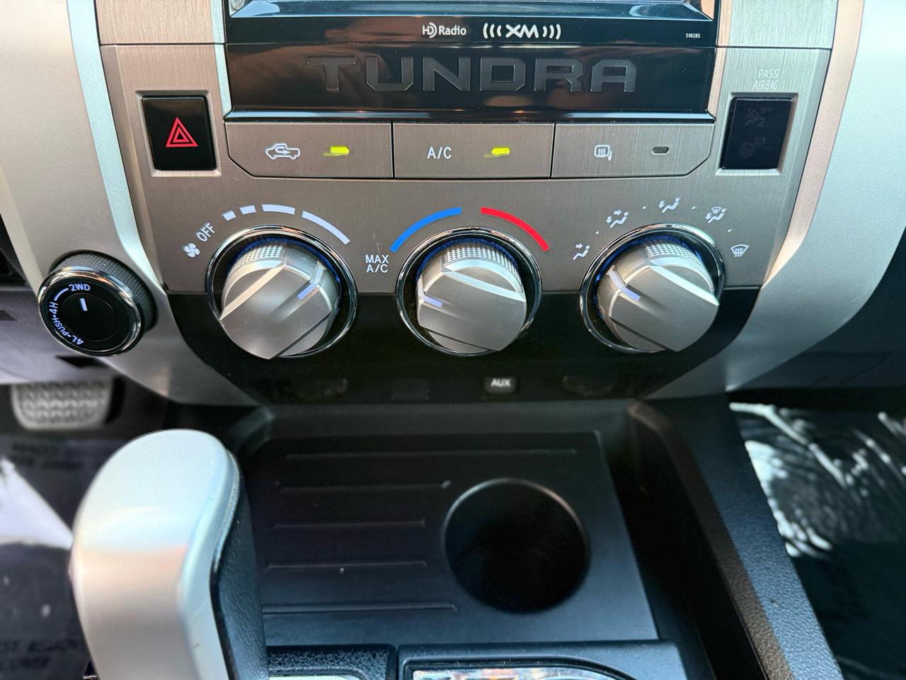 Toyota Tundra 4WD Limited Double Cab 6.5' Bed 5.7L (Natl) 2018