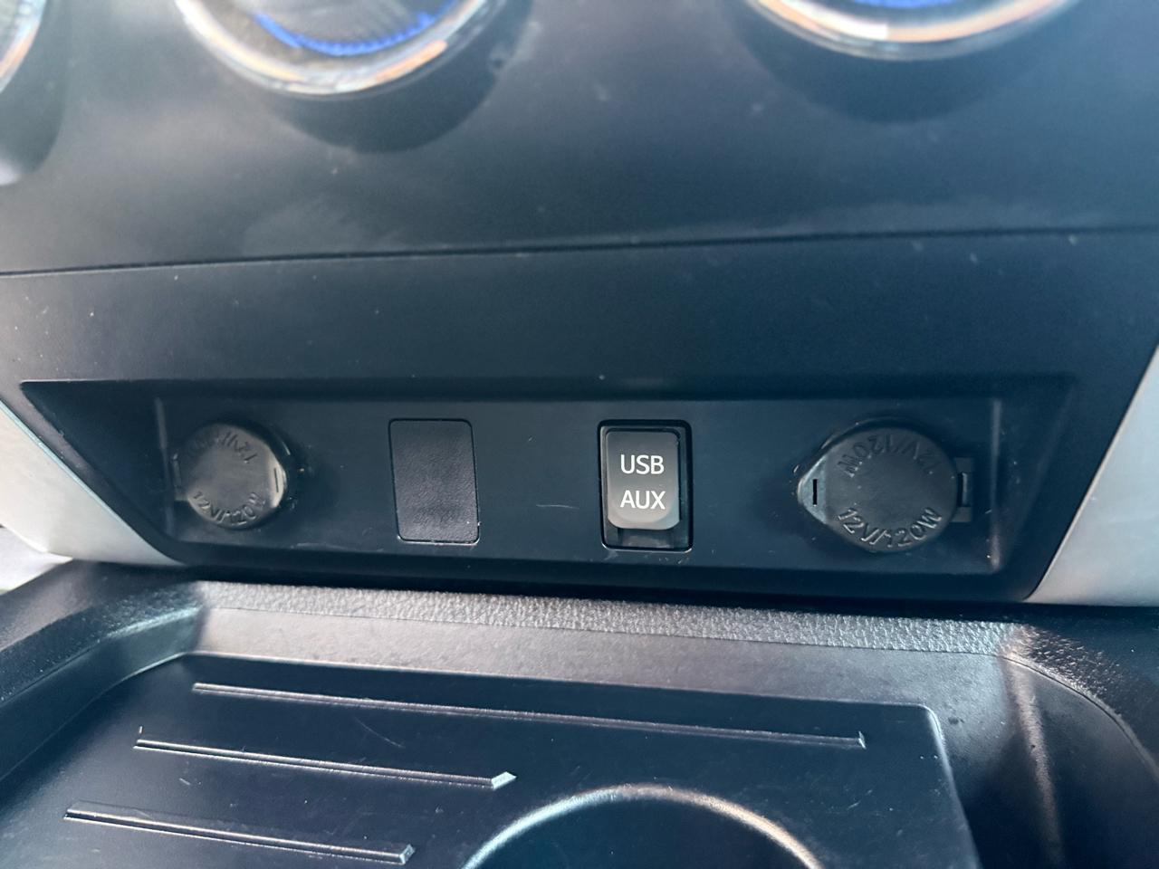 Toyota Tundra 4WD Limited Double Cab 6.5' Bed 5.7L (Natl) 2018