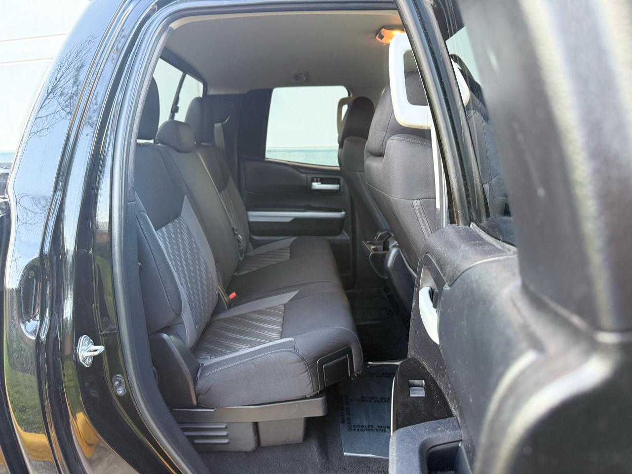 Toyota Tundra 4WD Limited Double Cab 6.5' Bed 5.7L (Natl) 2018