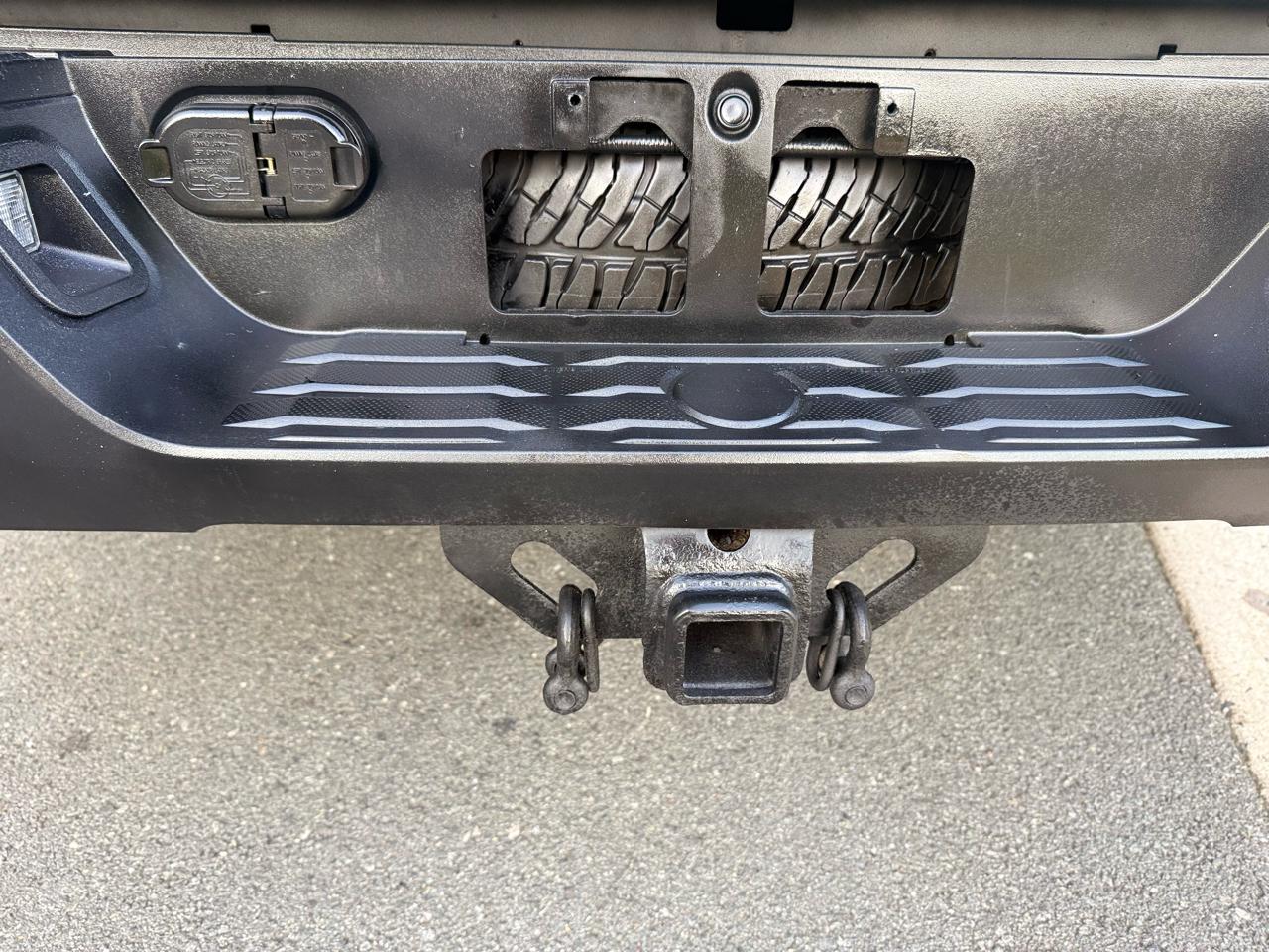 Toyota Tundra 4WD Limited Double Cab 6.5' Bed 5.7L (Natl) 2018