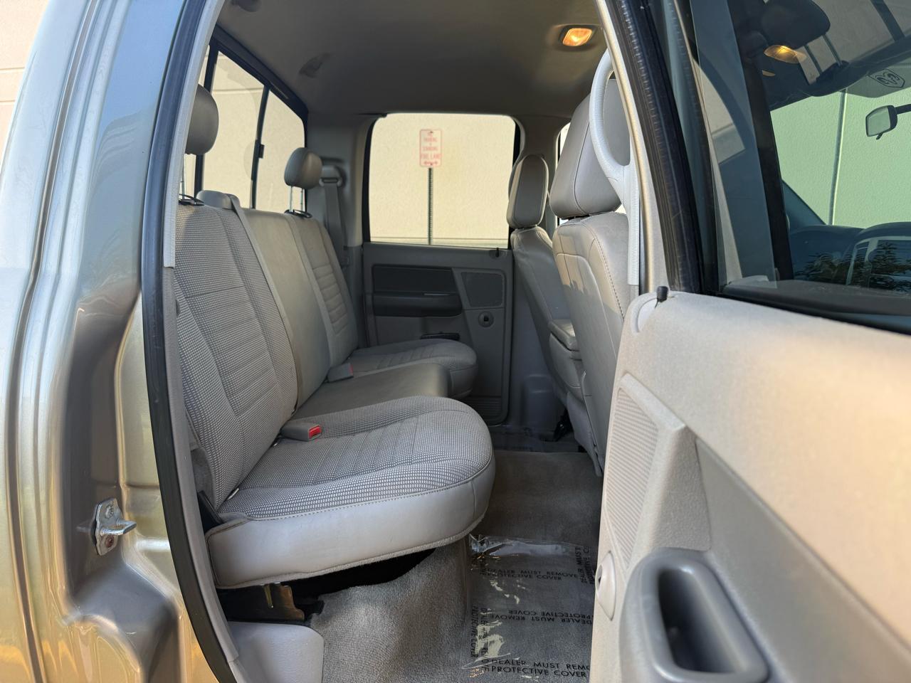 Dodge Ram 2500 4WD Quad Cab 140.5" SLT 2008