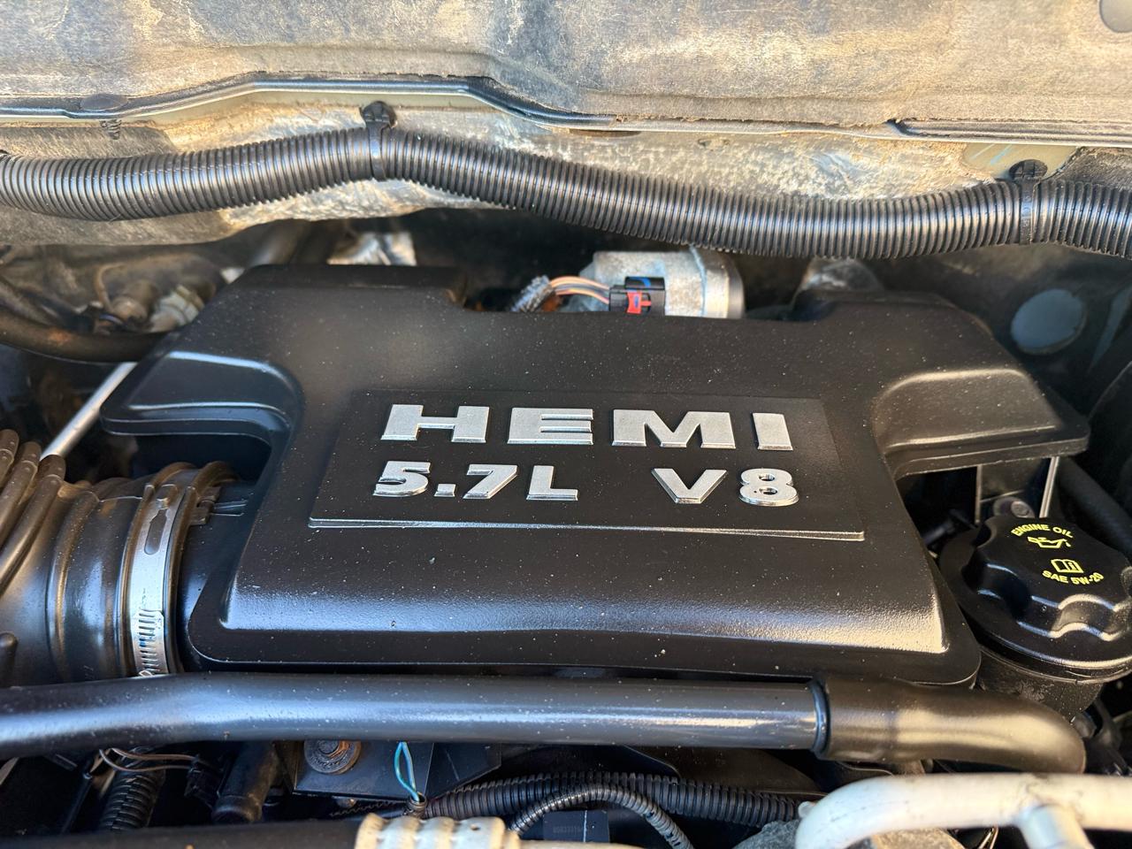 Dodge Ram 2500 4WD Quad Cab 140.5" SLT 2008