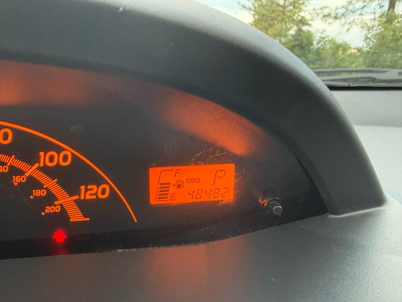 Toyota Yaris 5dr Liftback Man (Natl) 2011
