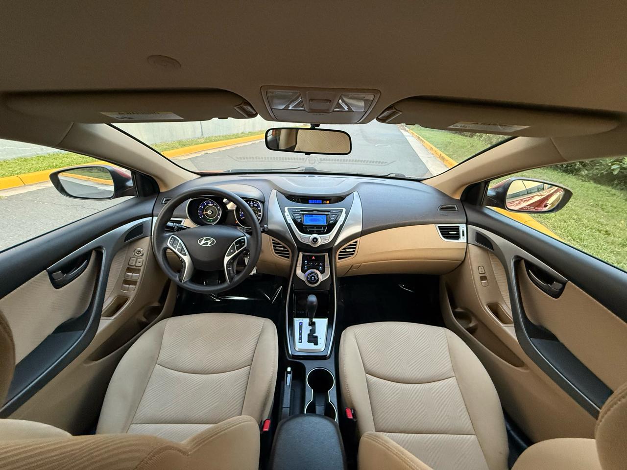 Hyundai Elantra 4dr Sdn Auto GLS (Ulsan Plant) 2012