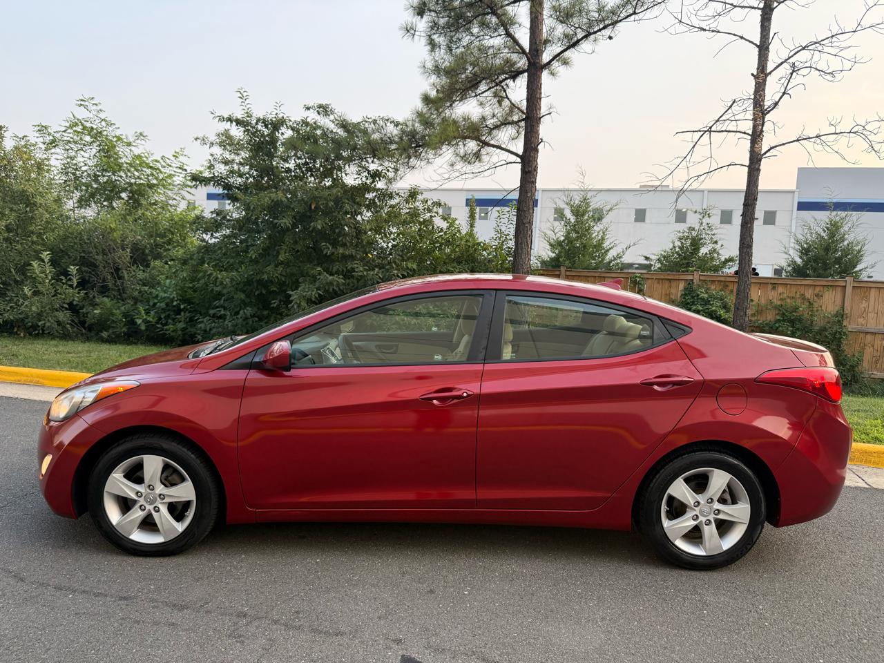 Hyundai Elantra 4dr Sdn Auto GLS (Ulsan Plant) 2012