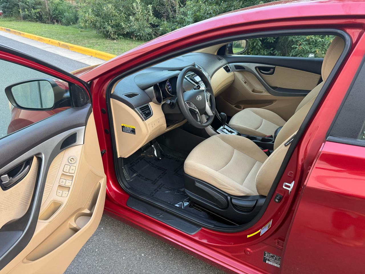 Hyundai Elantra 4dr Sdn Auto GLS (Ulsan Plant) 2012