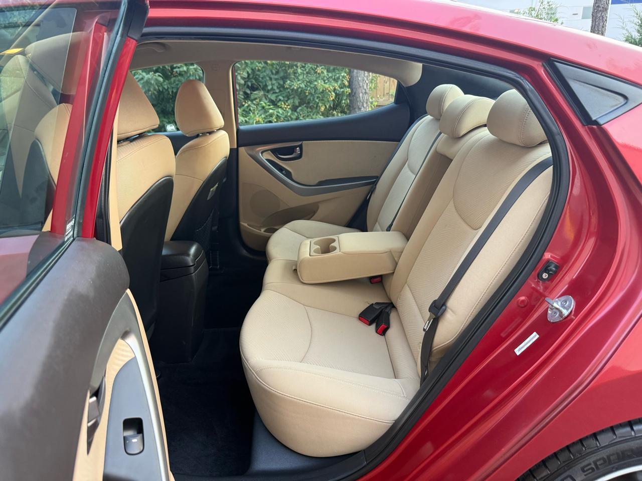 Hyundai Elantra 4dr Sdn Auto GLS (Ulsan Plant) 2012