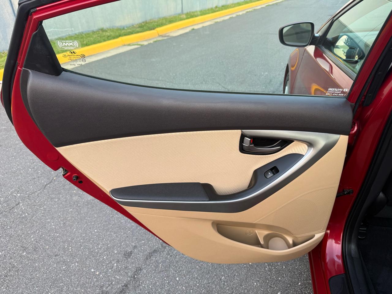 Hyundai Elantra 4dr Sdn Auto GLS (Ulsan Plant) 2012