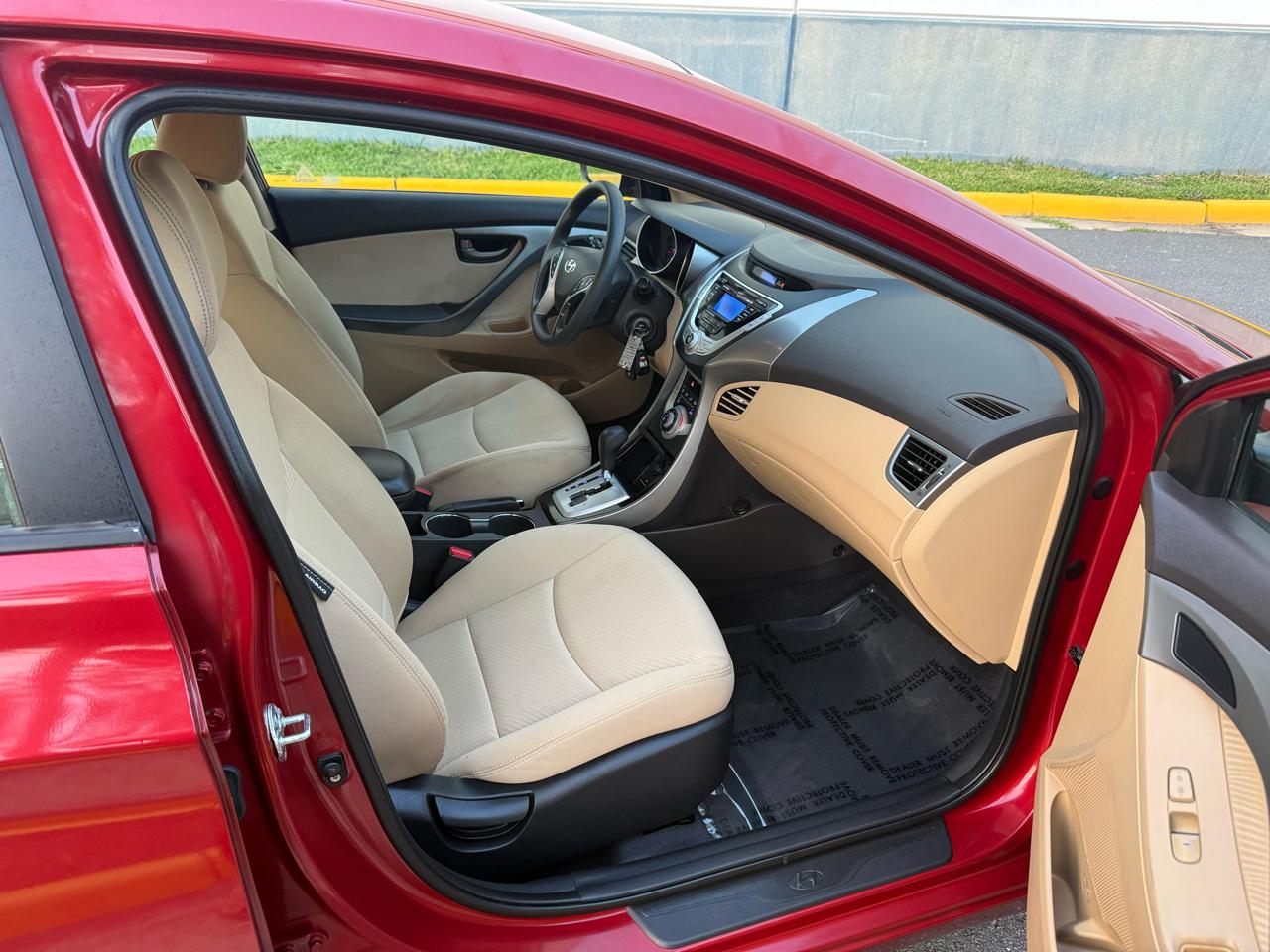 Hyundai Elantra 4dr Sdn Auto GLS (Ulsan Plant) 2012