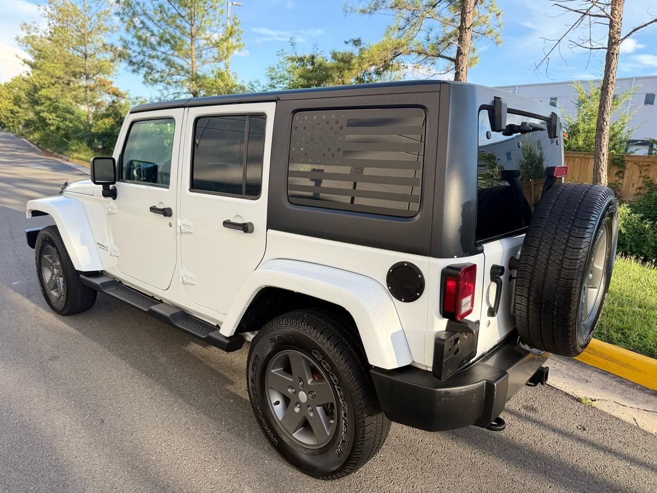 Jeep Wrangler Unlimited 4WD 4dr Freedom Edition *Ltd Avail* 2013