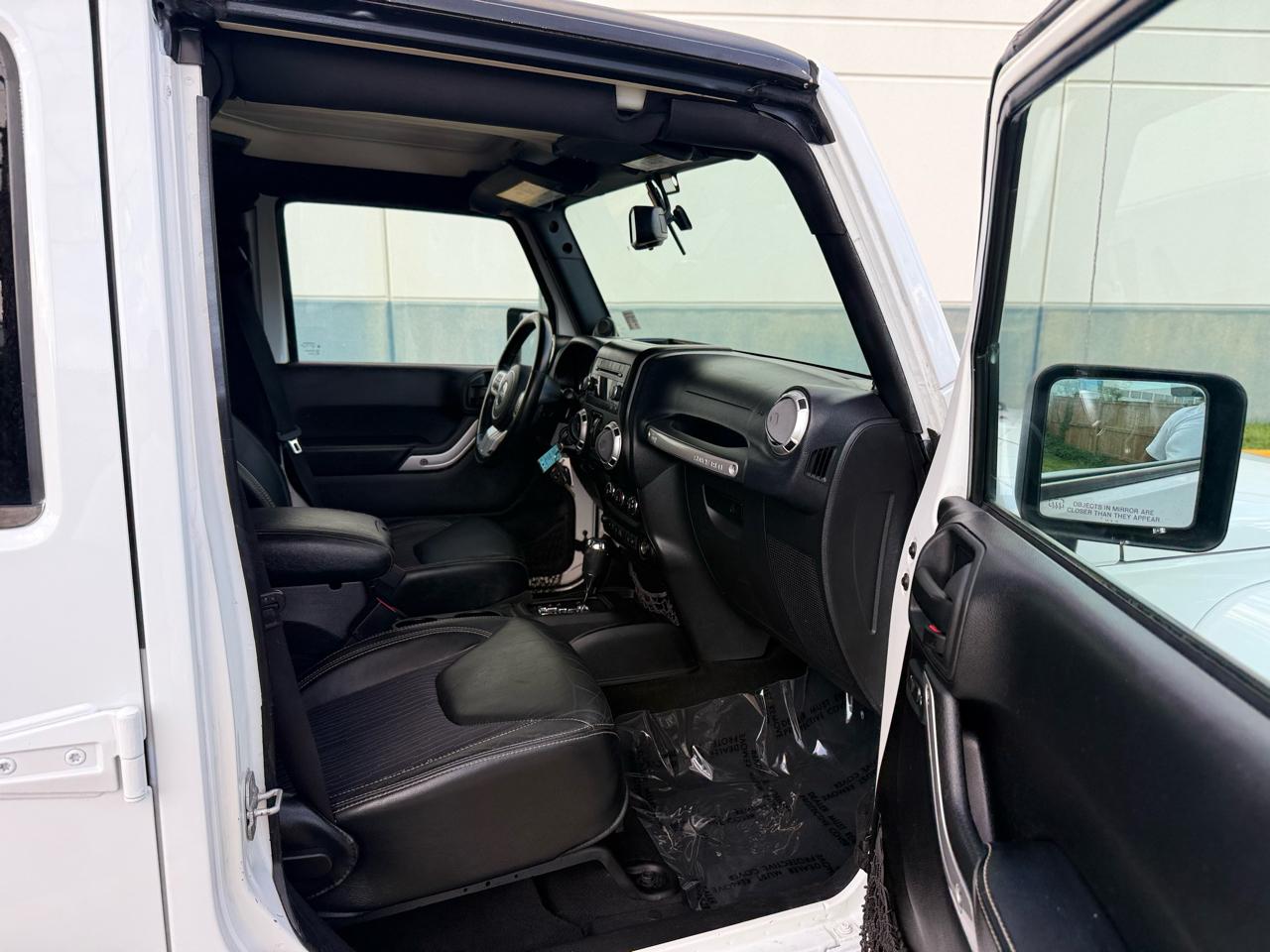 Jeep Wrangler Unlimited 4WD 4dr Freedom Edition *Ltd Avail* 2013