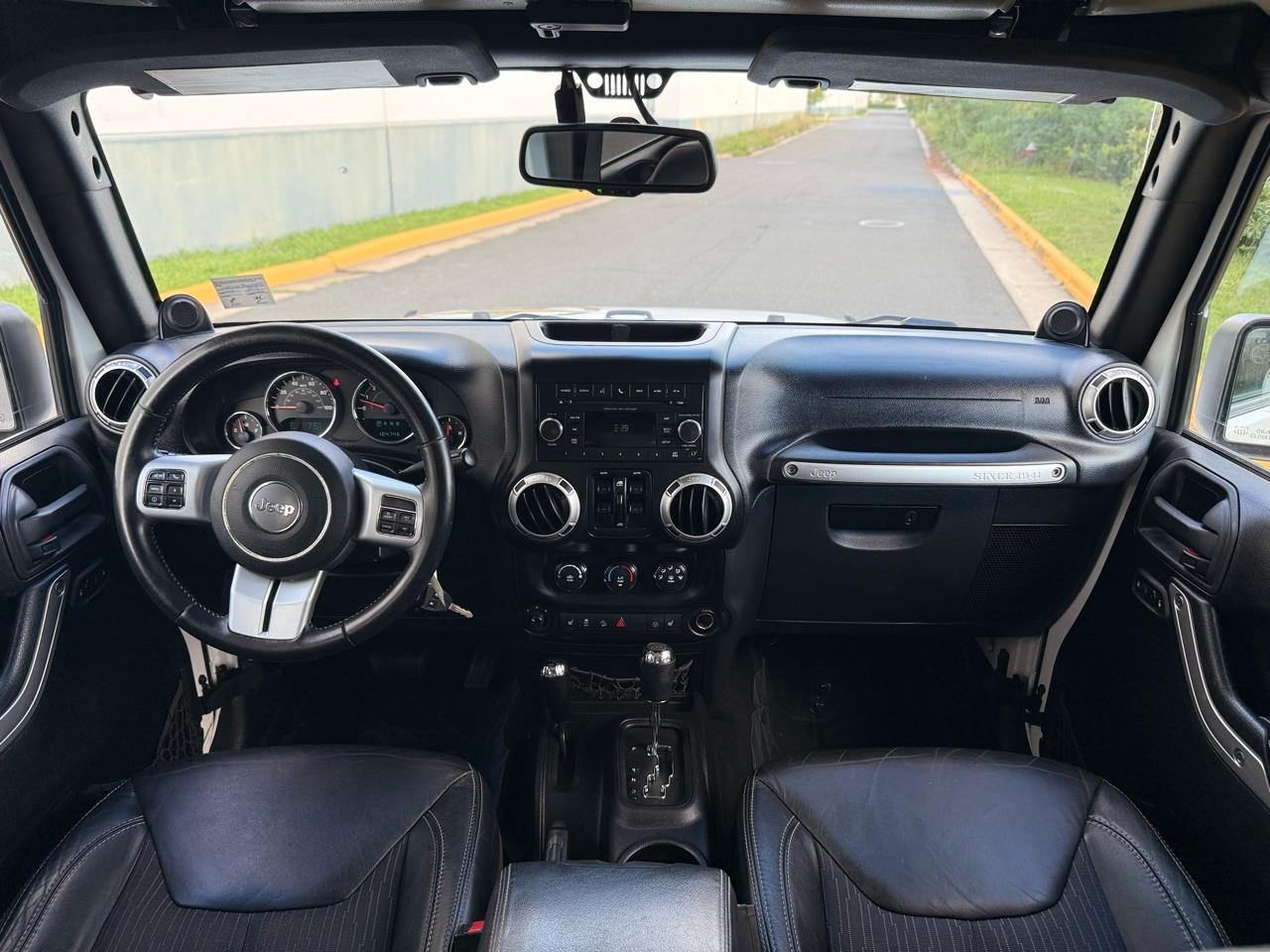 Jeep Wrangler Unlimited 4WD 4dr Freedom Edition *Ltd Avail* 2013