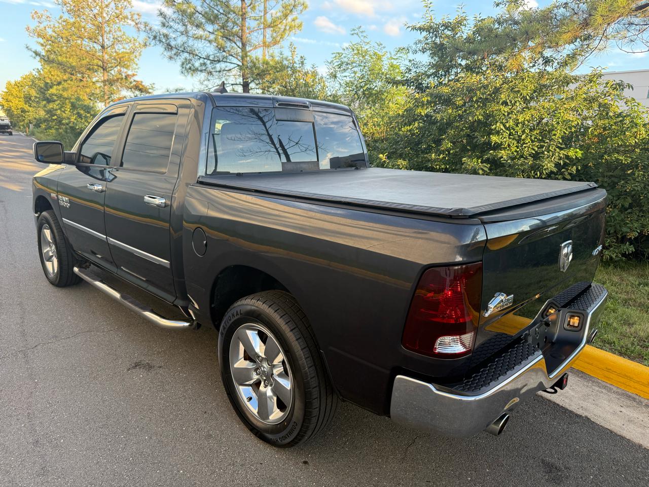 RAM 1500 4WD Crew Cab 140.5" Big Horn 2014
