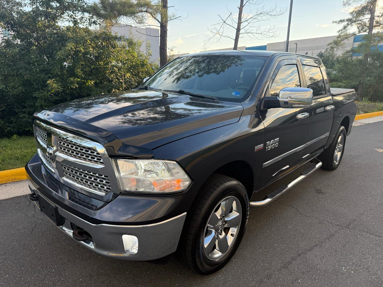 RAM 1500 4WD Crew Cab 140.5" Big Horn 2014