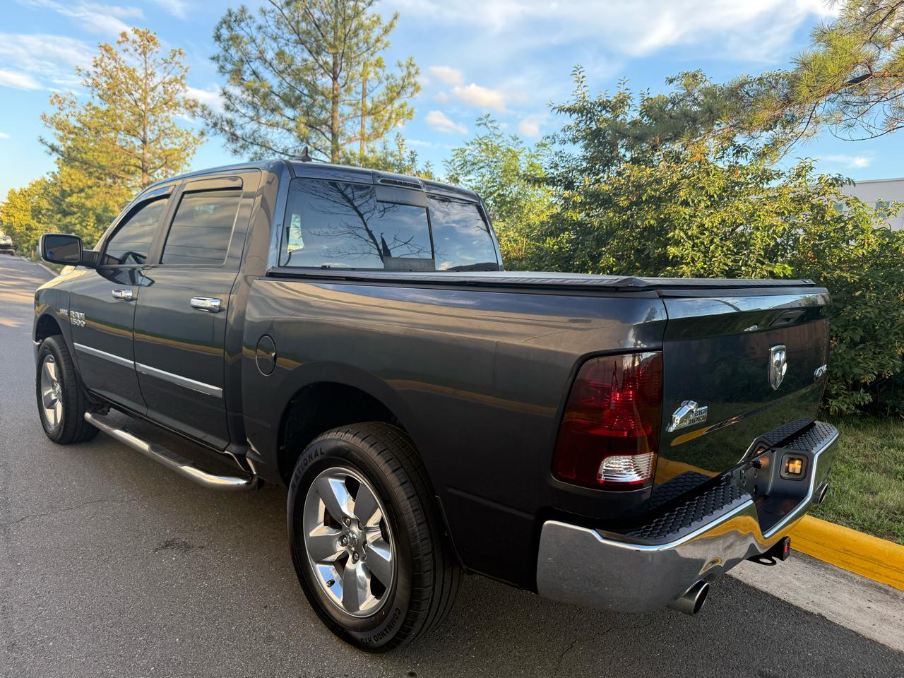 RAM 1500 4WD Crew Cab 140.5" Big Horn 2014