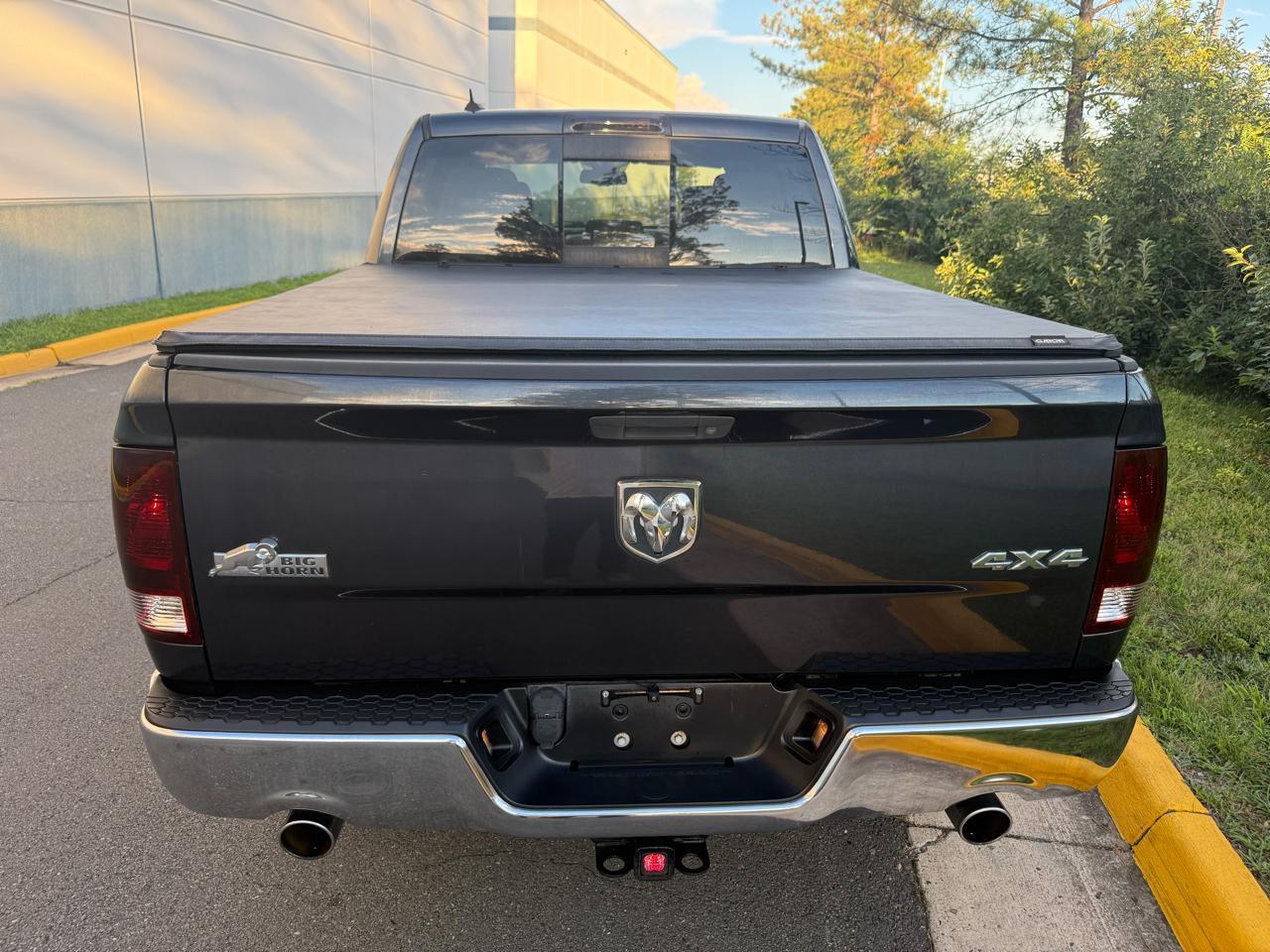 RAM 1500 4WD Crew Cab 140.5" Big Horn 2014