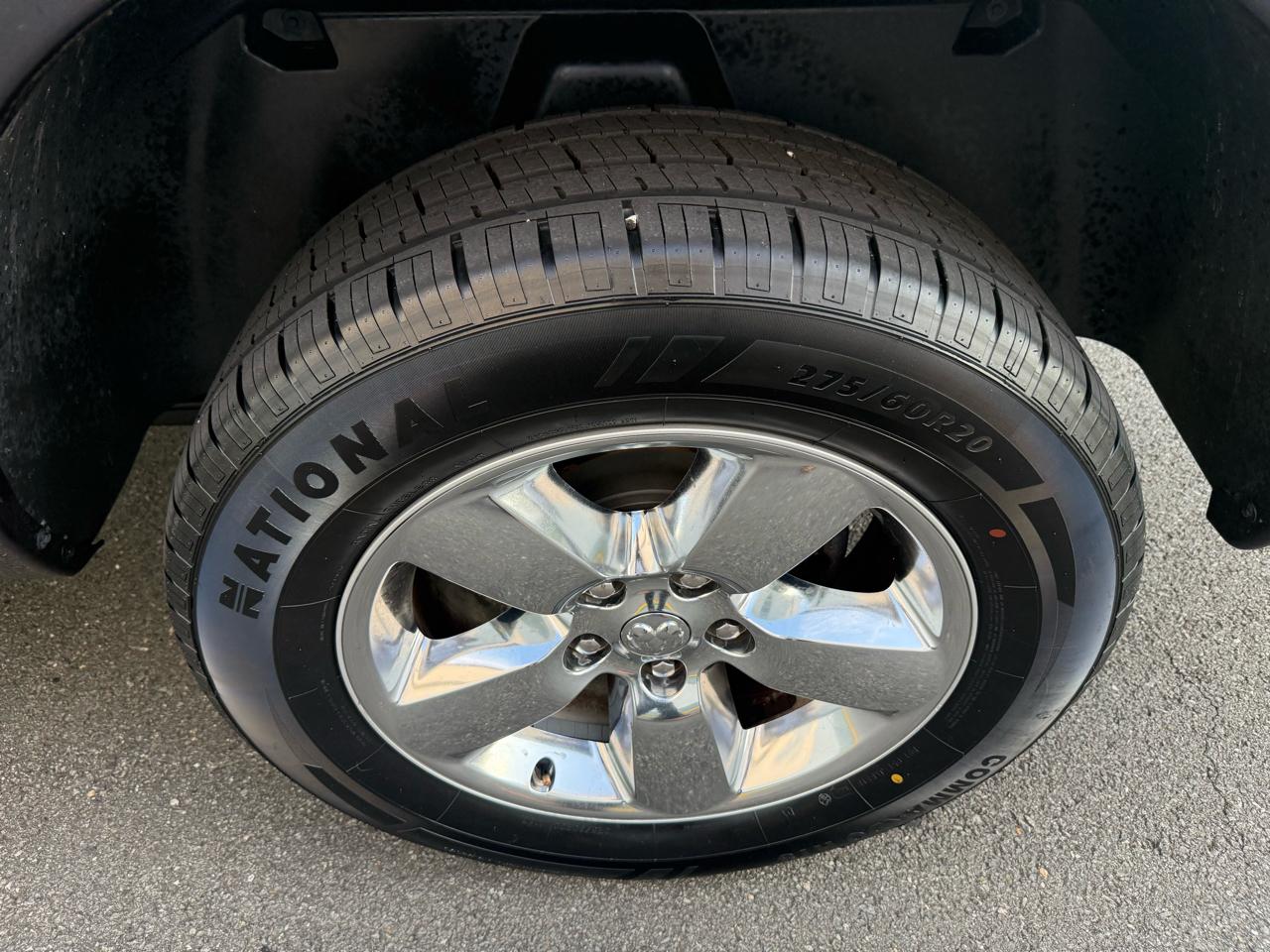 RAM 1500 4WD Crew Cab 140.5" Big Horn 2014