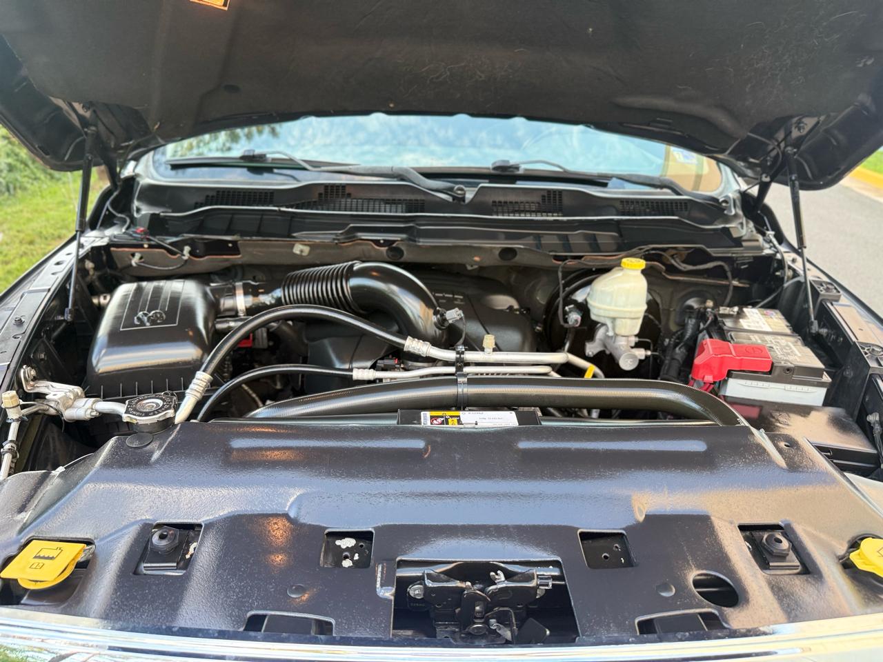RAM 1500 4WD Crew Cab 140.5" Big Horn 2014
