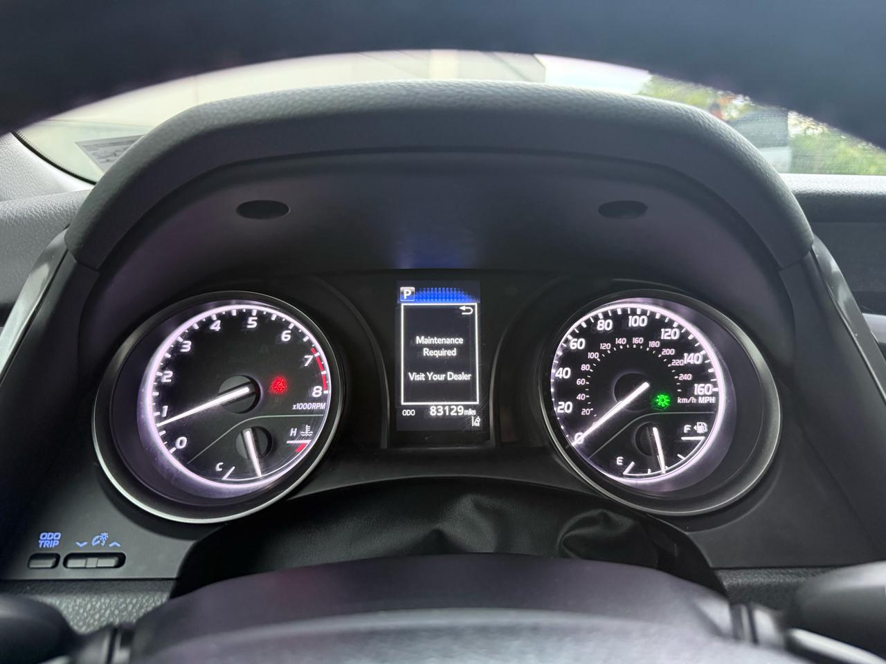 Toyota Camry SE Auto (Natl) 2021
