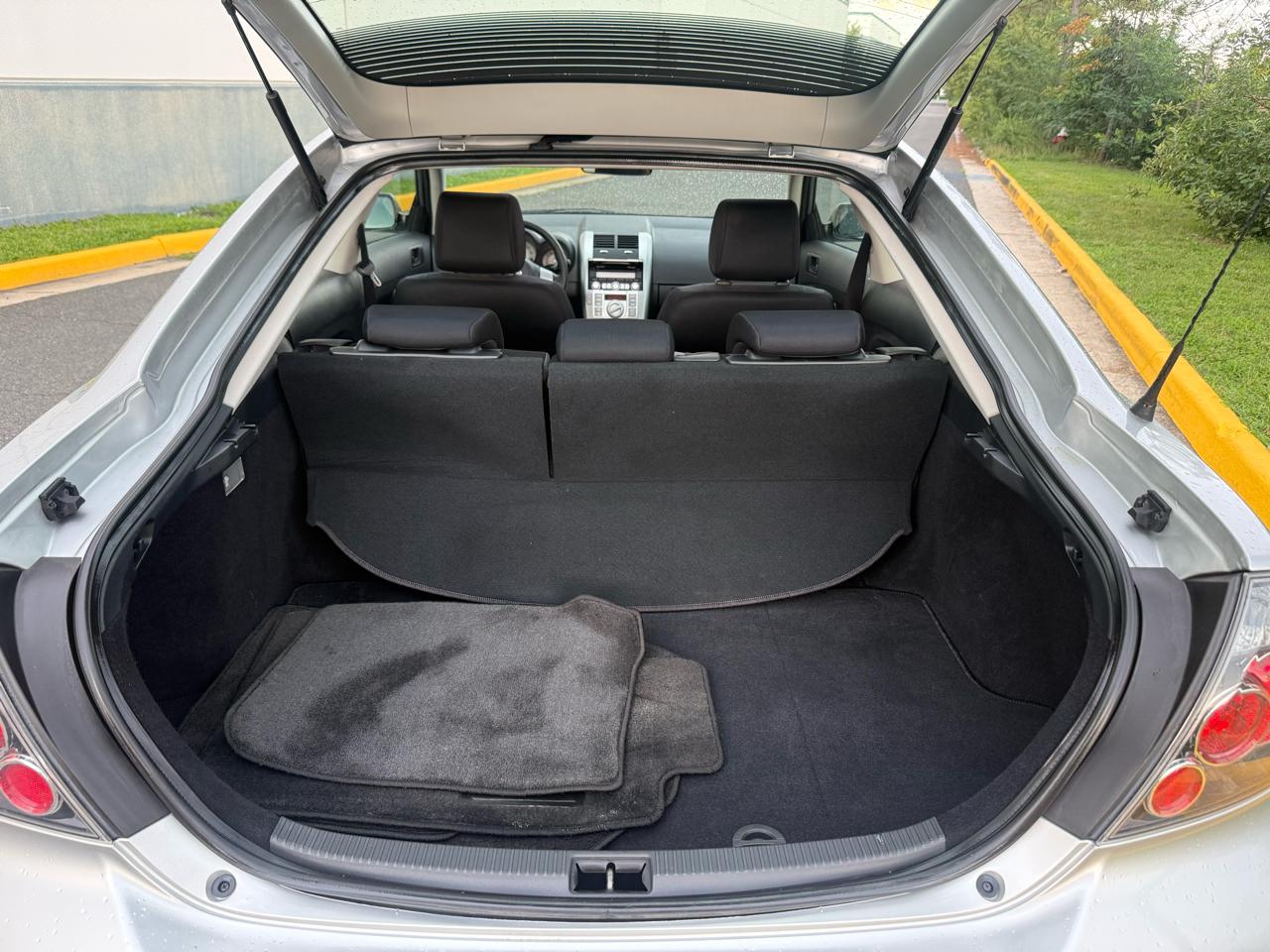 Scion tC 2dr HB Man (Natl) 2009