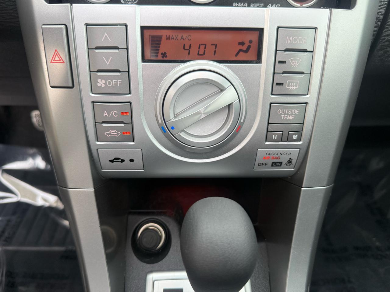 Scion tC 2dr HB Man (Natl) 2009
