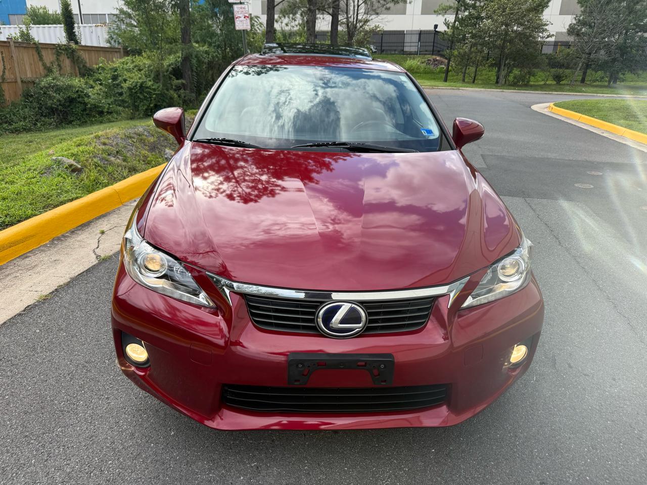 Lexus CT 200h FWD 4dr Hybrid 2011
