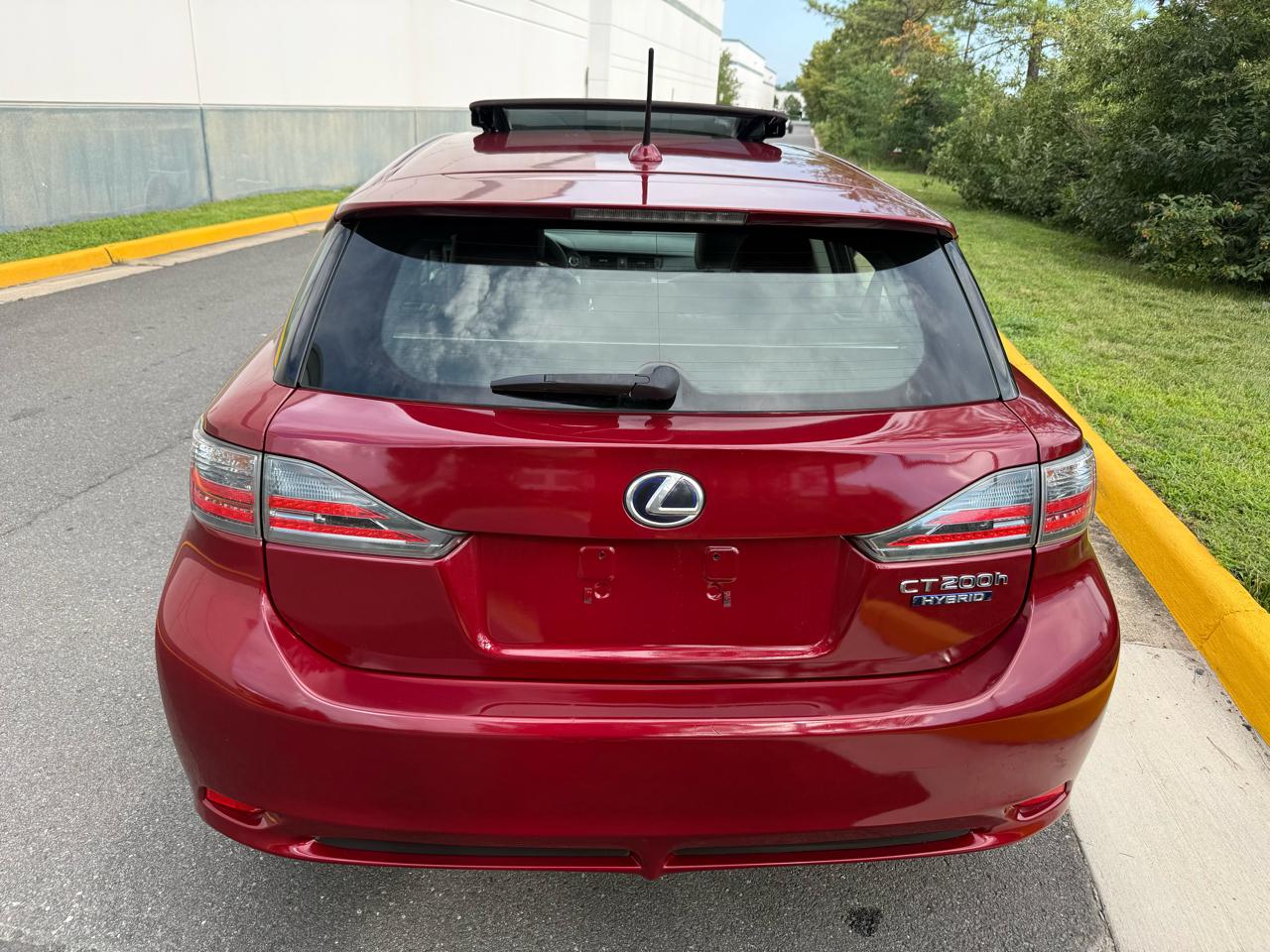 Lexus CT 200h FWD 4dr Hybrid 2011