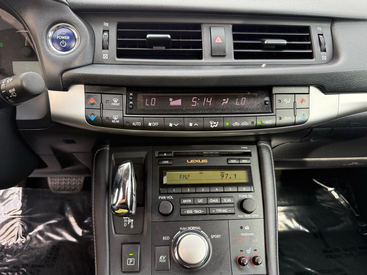 Lexus CT 200h FWD 4dr Hybrid 2011